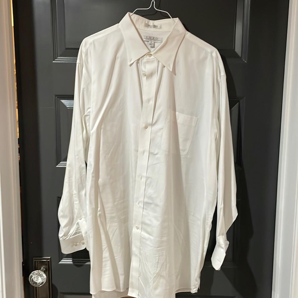 White dress shirt